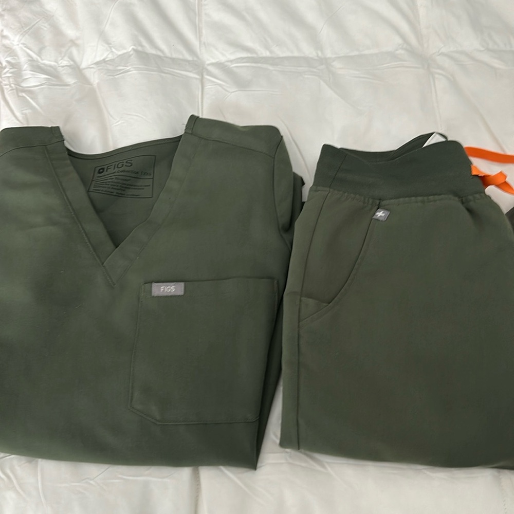 XXS Figs scrubs